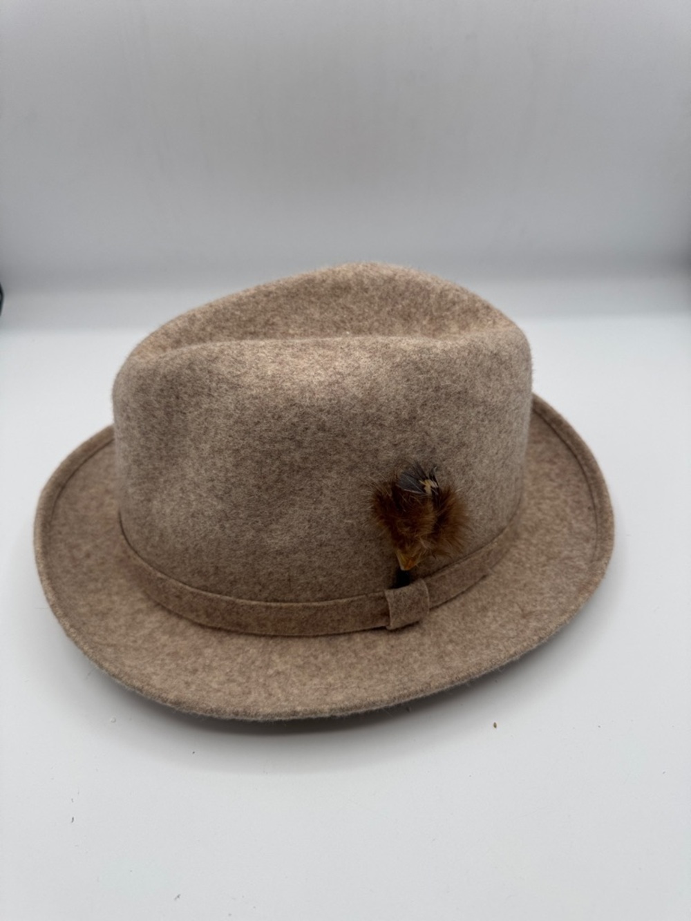 Vintage Pendleton PURE 100% virgin Wool Fedora Hat size Small USA feathers tan
